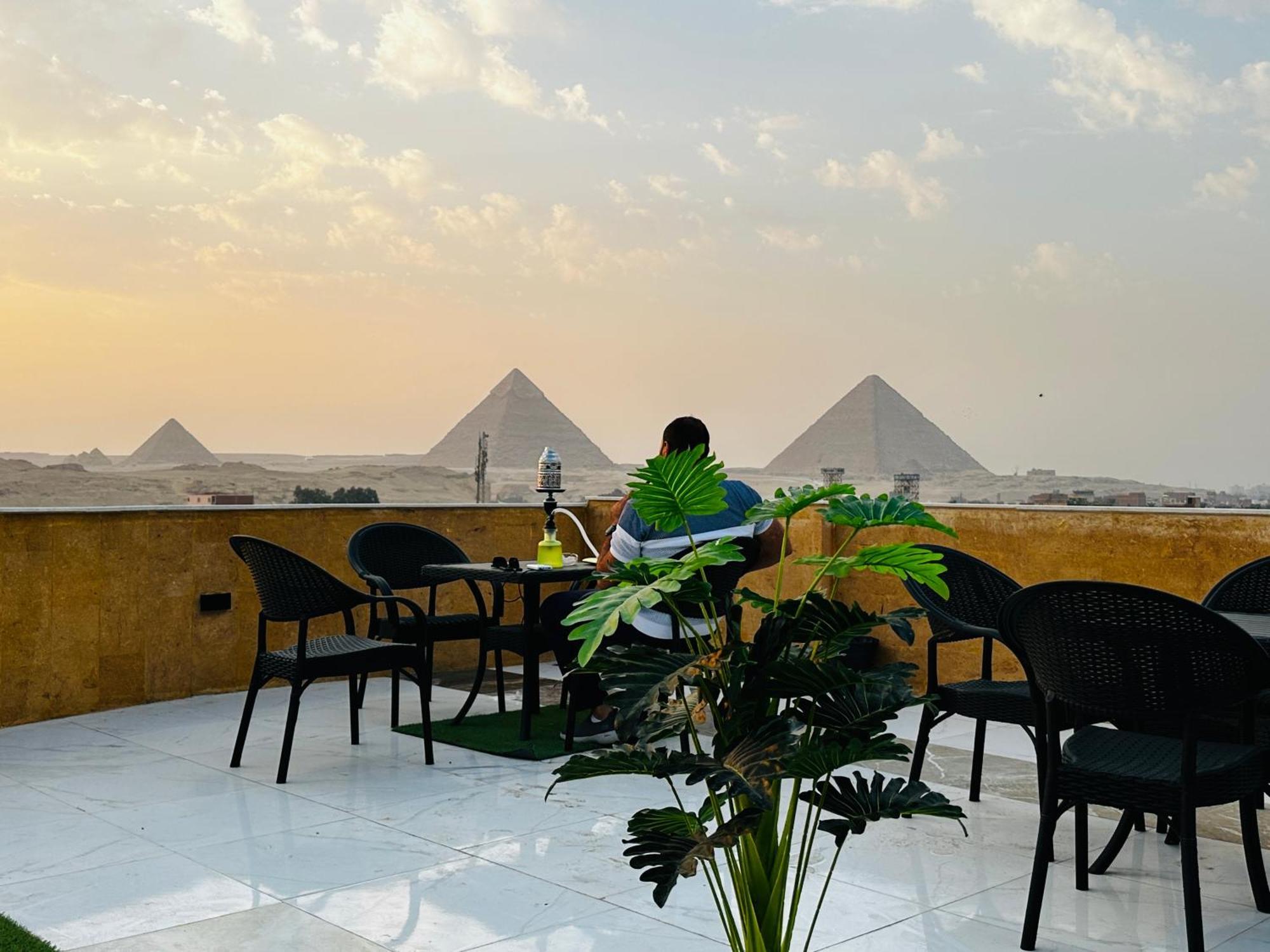 Golden Mask Pyramids Inn Kafret el-Gabal Zewnętrze zdjęcie