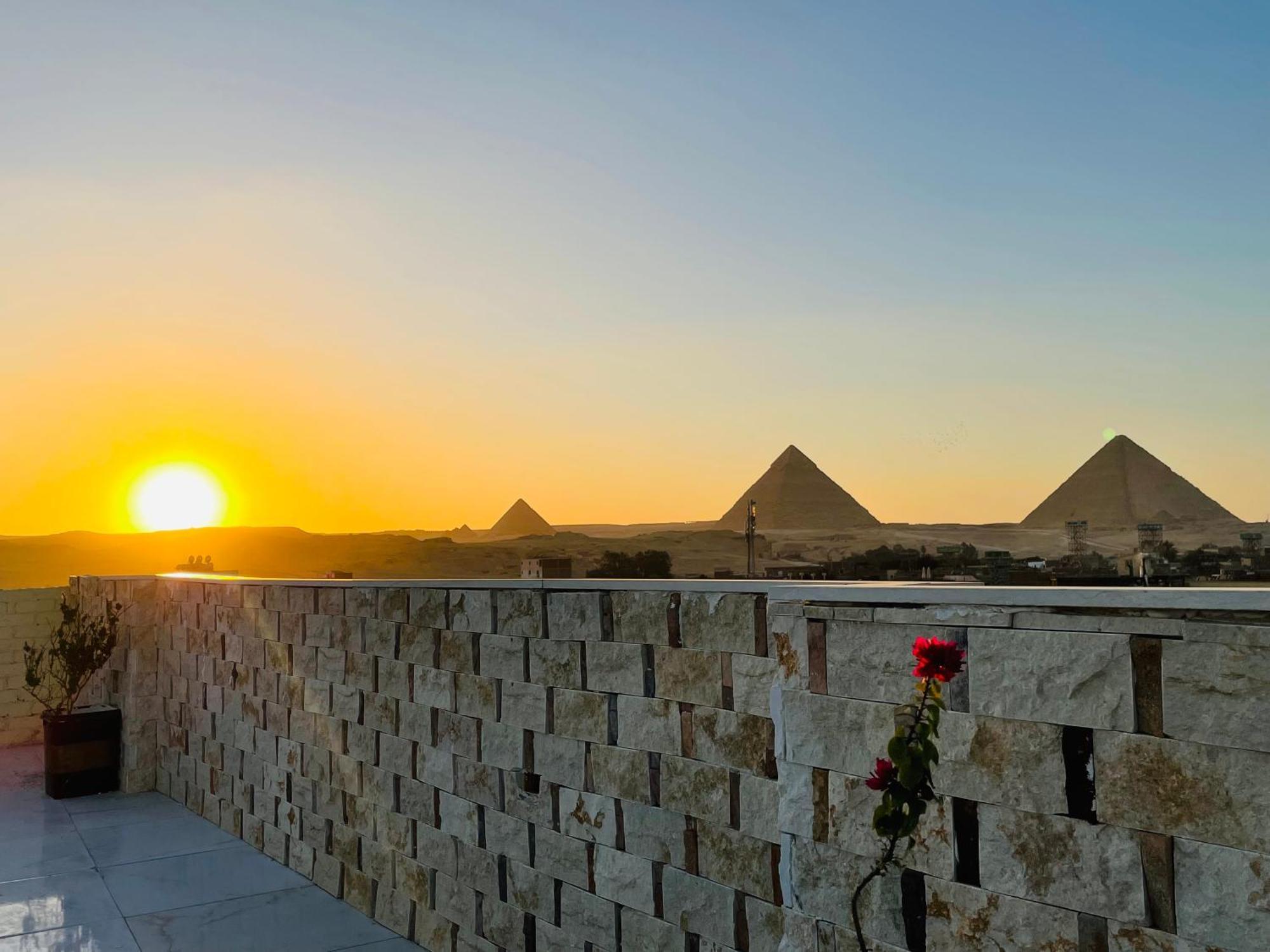 Golden Mask Pyramids Inn Kafret el-Gabal Zewnętrze zdjęcie